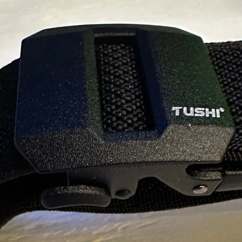 NWT TUSHI Unisex Black Belt Quick Release Durable